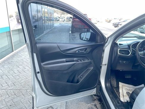 Certified 2019 Chevrolet Equinox LT image 22