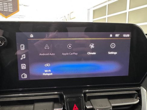 Certified 2025 Chevrolet TrailBlazer ACTIV w/ Convenience Package AWD/4WD image 18