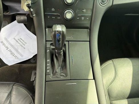 Used 2013 Ford Taurus SEL image 37