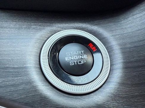 New 2025 Jeep Grand Cherokee L Limited w/ Black Appearance Package image 24