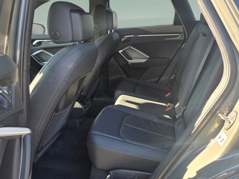 Used 2019 Audi Q3 2.0T Premium Plus image 15