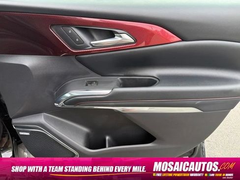 Used 2026 Chevrolet Traverse Z71 w/ Enhanced Driving Package AWD/4WD image 9