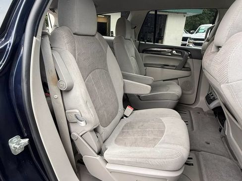 Used 2016 Buick Enclave Convenience FWD image 17
