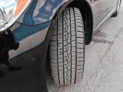 Used 2008 Lexus LS 460 image 48