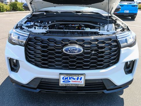 New 2026 Ford Explorer ST-Line w/ ST-Line Street Pack RWD image 31