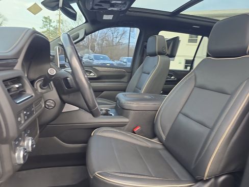 Used 2021 GMC Yukon SLT w/ SLT Premium Package image 25