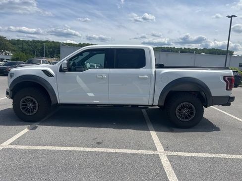 Used 2019 Ford F150 Raptor w/ Equipment Group 802A Luxury AWD/4WD image 5