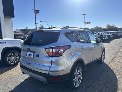 Used 2017 Ford Escape Titanium image 6