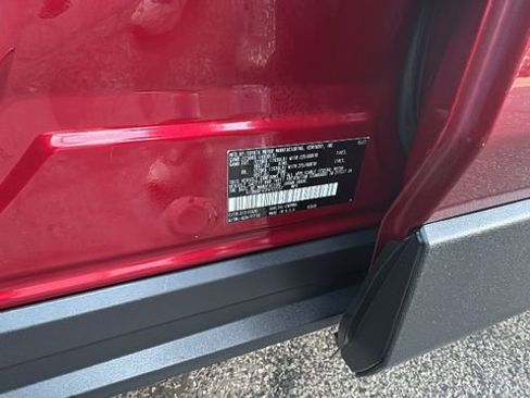 Used 2023 Toyota RAV4 XLE Premium image 42