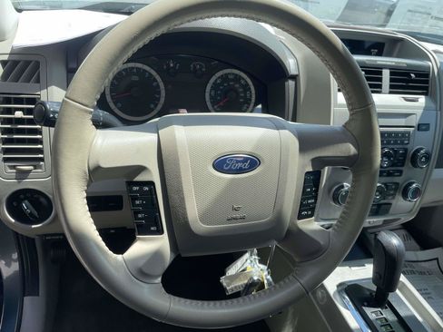 Used 2011 Ford Escape XLT w/ 202A Rapid Spec Order Code FWD image 17