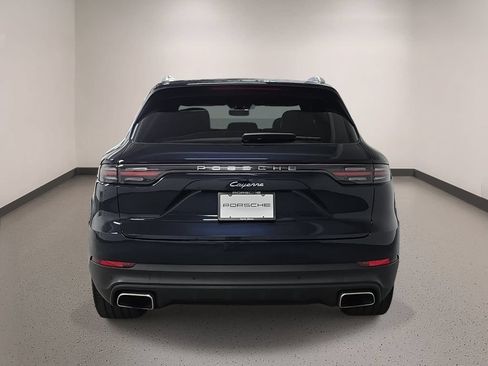 Certified 2023 Porsche Cayenne AWD/4WD image 6