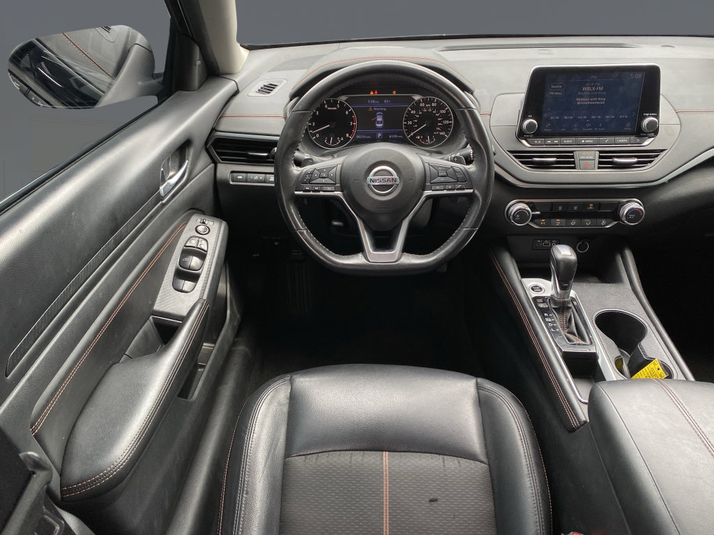 Used 2022 Nissan Altima 2.5 SR FWD image 14