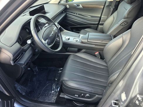 Used 2024 Genesis GV80 2.5T image 9