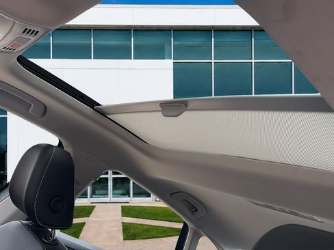 New 2026 Volkswagen Jetta SE FWD image 18