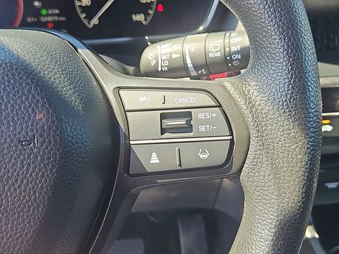 Certified 2025 Honda CR-V EX image 23