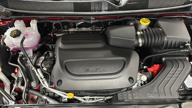 New 2027 Chrysler Pacifica Select FWD image 27