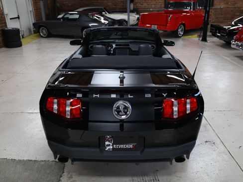 Used 2010 Ford Mustang Shelby GT500 image 7