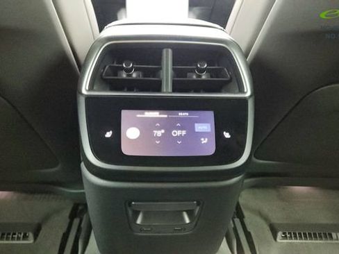 Used 2023 Lucid Air Pure AWD/4WD image 39