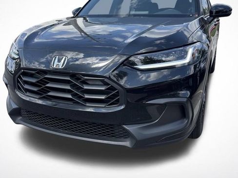 Used 2025 Honda HR-V Sport image 2