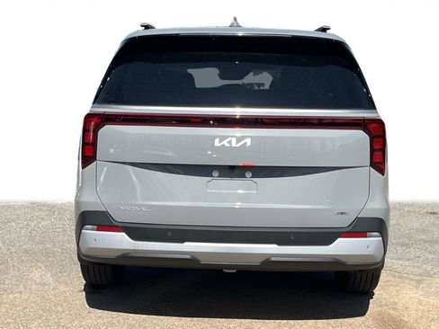 New 2026 Kia Carnival EX FWD image 27
