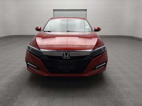 Used 2018 Honda Accord Touring image 15