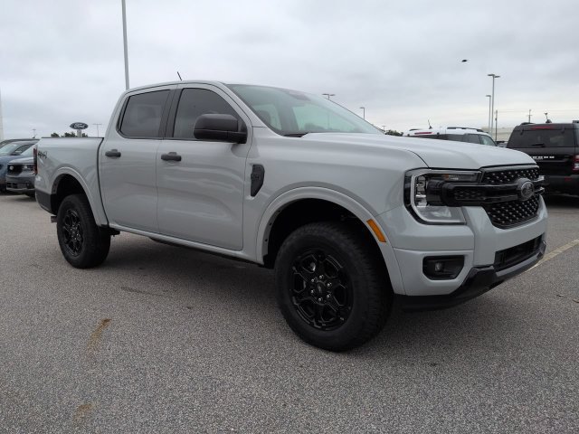 New 2026 Ford Ranger XLT w/ Equipment Group 301A High AWD/4WD image 2