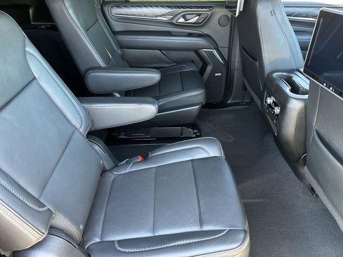 Used 2023 GMC Yukon XL Denali w/ Max Trailering Package image 27