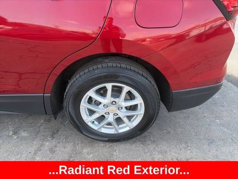 Used 2024 Chevrolet Equinox LT AWD/4WD image 5