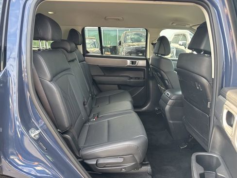 Used 2025 Hyundai Santa Fe SEL AWD/4WD image 19