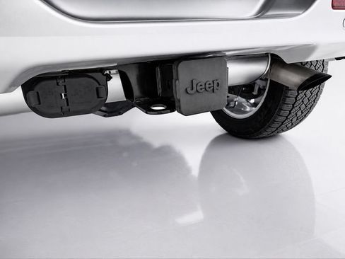 Used 2024 Jeep Wrangler High Altitude AWD/4WD image 11