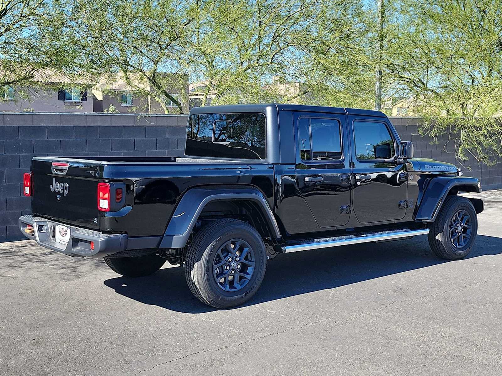New 2026 Jeep Gladiator Sport AWD/4WD image 8