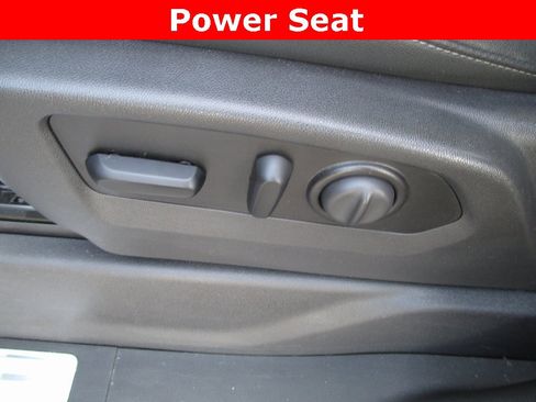 Certified 2021 Chevrolet Silverado 1500 LT Trail Boss w/ Convenience Package II image 26