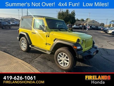 Used 2023 Jeep Wrangler Sport AWD/4WD image 7