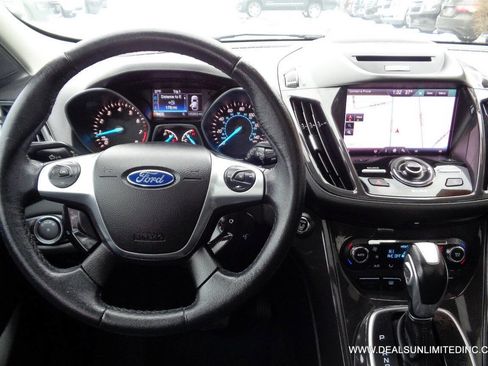 Used 2014 Ford Escape Titanium image 10