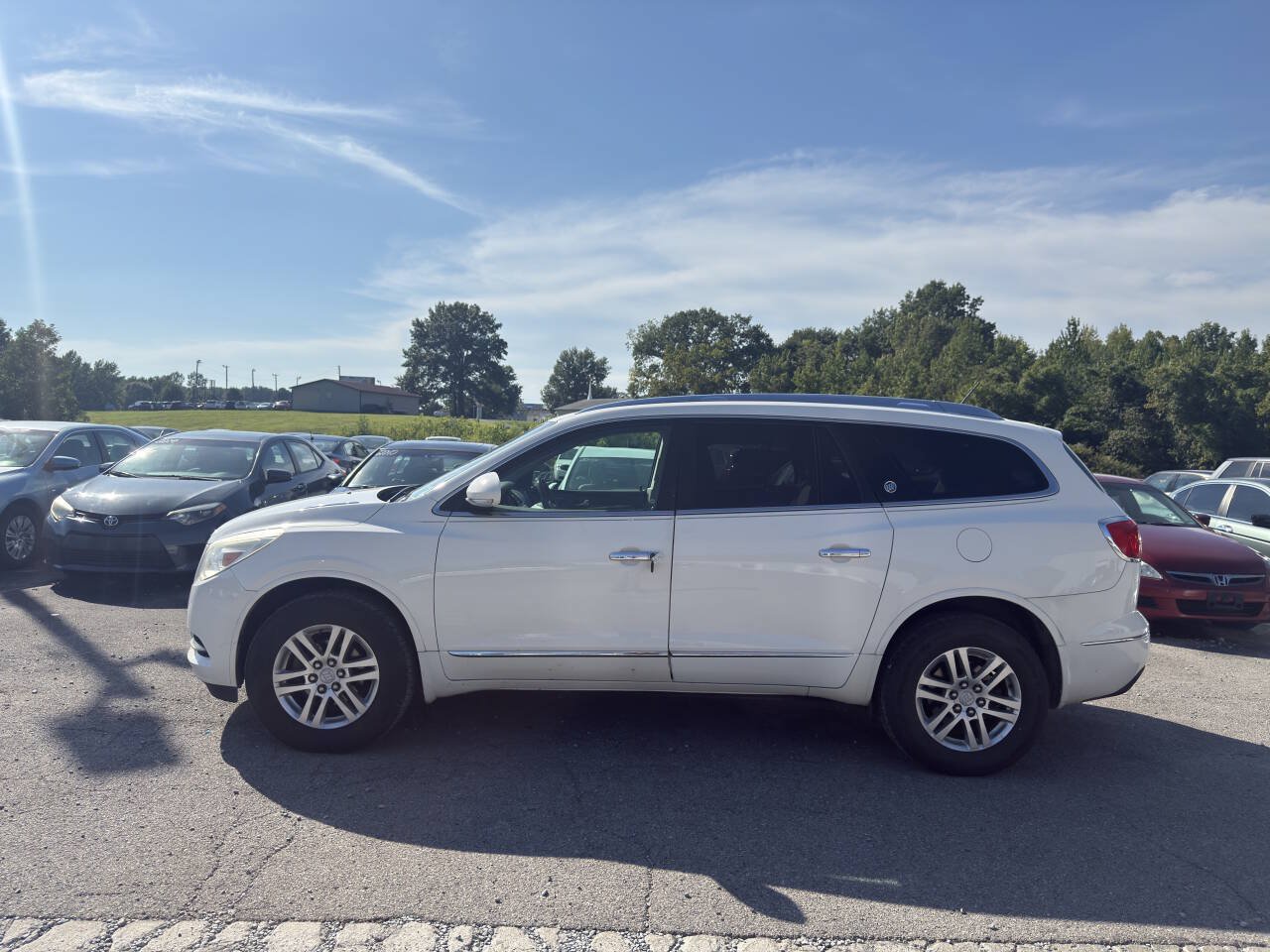Used 2014 Buick Enclave Convenience FWD image 3