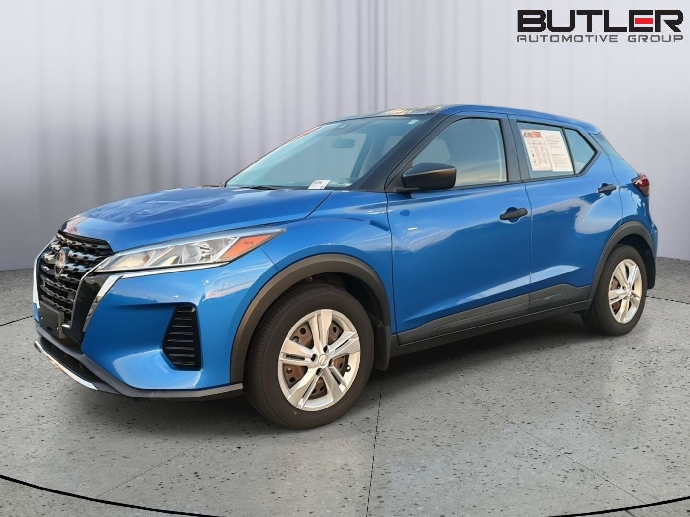 Used 2024 Nissan Kicks S FWD image 1