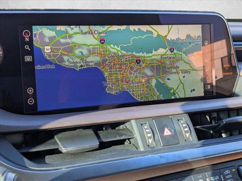 Used 2021 Lexus ES 350 w/ Luxury Package image 15