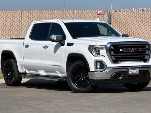 Used 2020 GMC Sierra 1500 SLT w/ SLT Premium Package RWD image 2