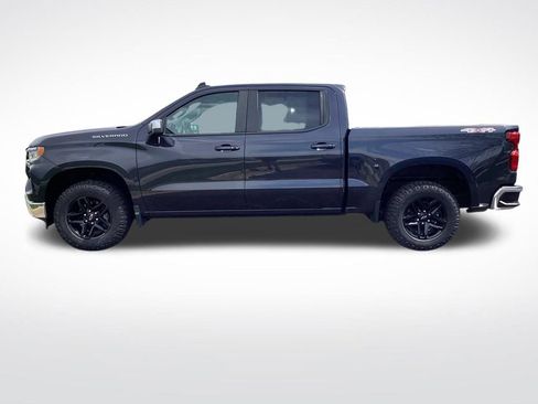 Used 2024 Chevrolet Silverado 1500 LT AWD/4WD image 6