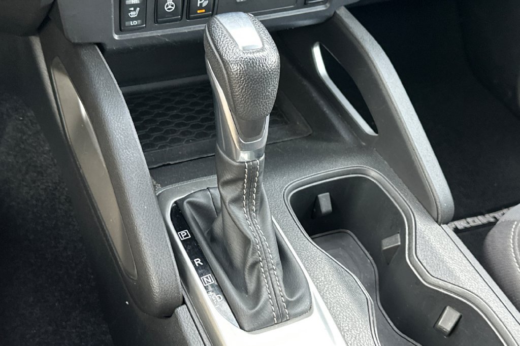 Used 2022 Nissan Frontier SV AWD/4WD image 25