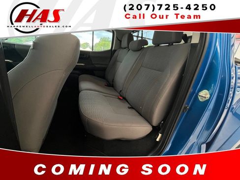 Used 2017 Toyota Tacoma SR5 w/ Tow Package AWD/4WD image 11