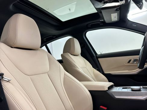 Certified 2026 BMW 330i Sedan RWD image 31