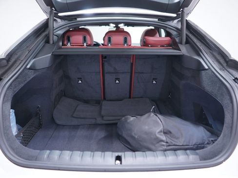 Used 2023 BMW i4 eDrive40 w/ M Sport Package image 23