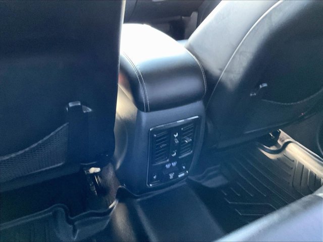Used 2016 Jeep Grand Cherokee Limited AWD/4WD image 21