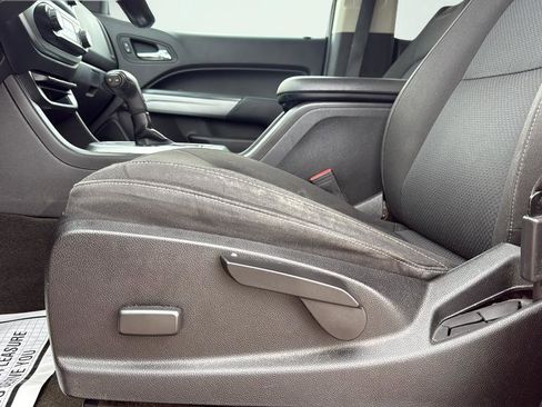 Used 2016 Chevrolet Colorado LT w/ LT Convenience Package AWD/4WD image 25