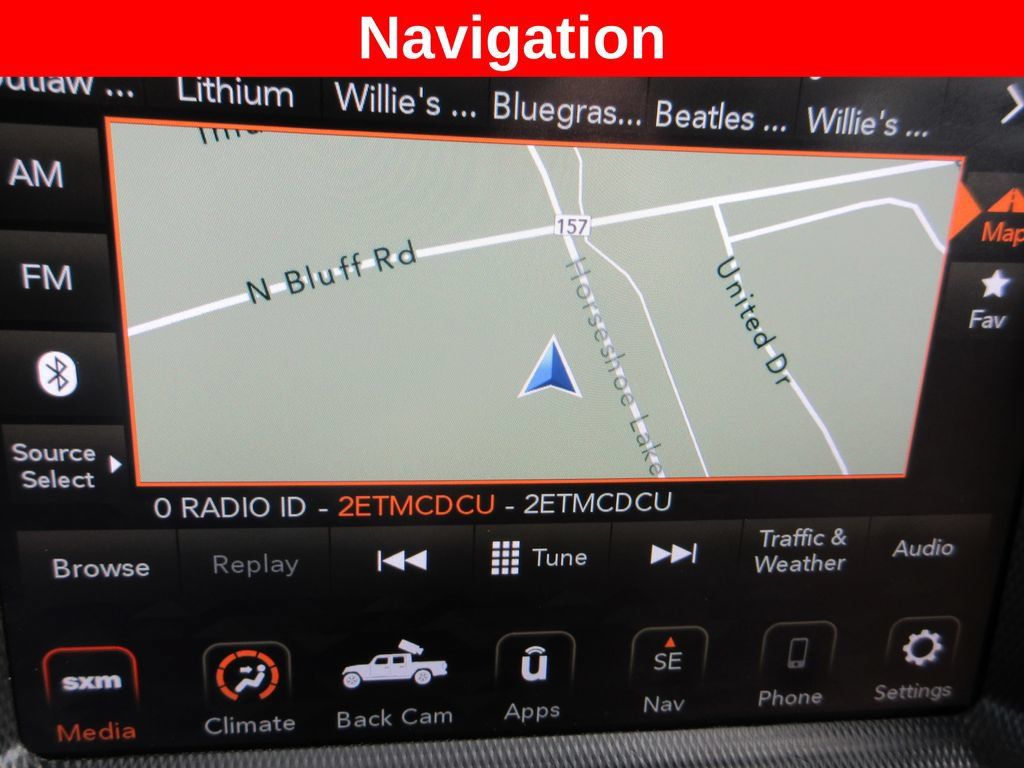 Used 2020 Jeep Gladiator Overland AWD/4WD image 15