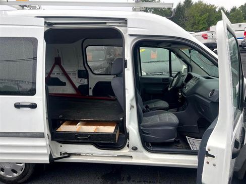 Used 2013 Ford Transit Connect XLT image 32