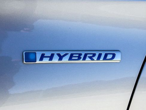 Used 2021 Honda Accord Hybrid image 23