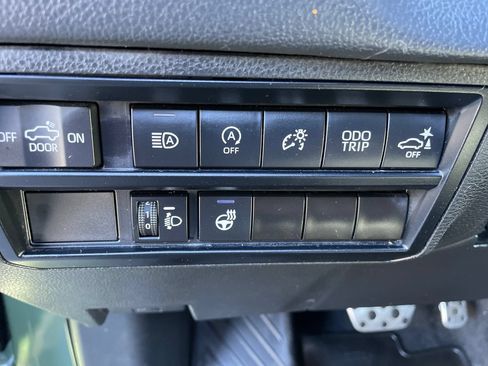 Used 2023 Toyota Tundra Limited w/ TRD Off-Road Package AWD/4WD image 12