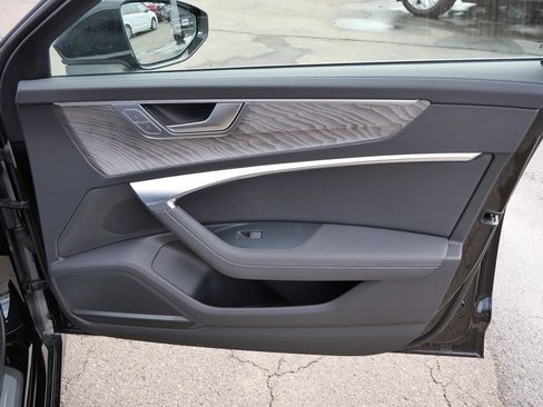 Used 2024 Audi A6 Premium Plus image 12